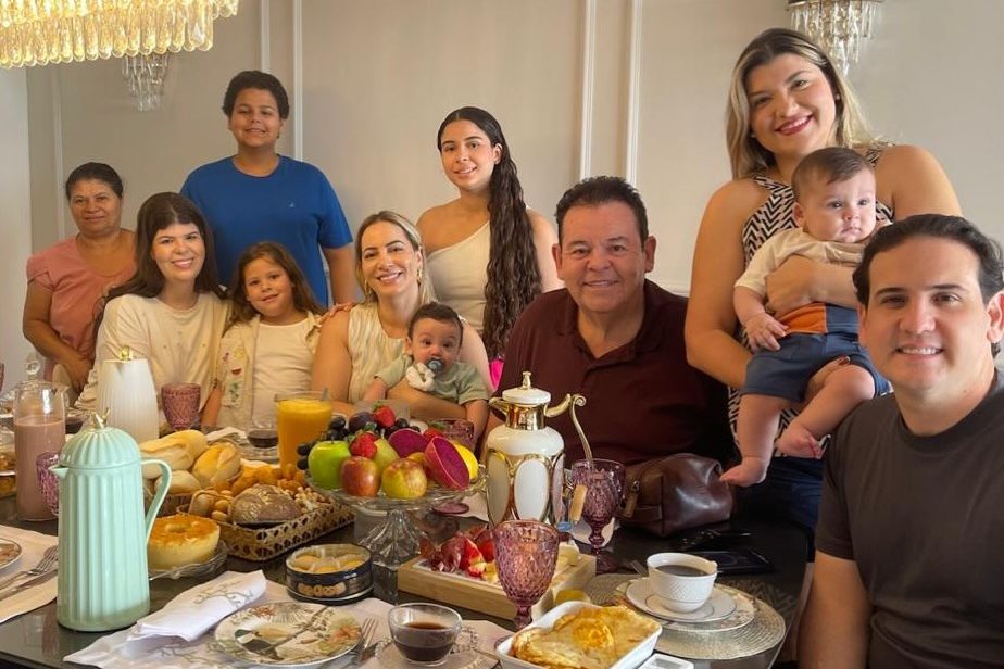 Café da manhã em família